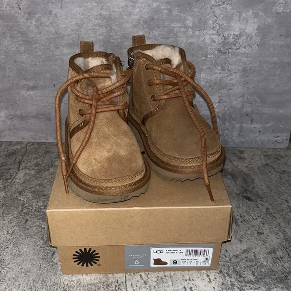 Baby Uggs size 9
